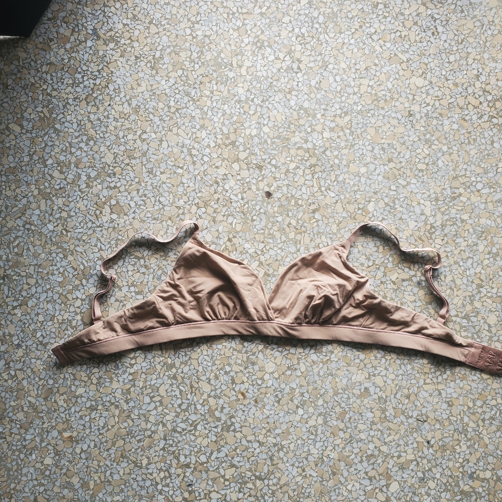 SKIMS Fits Everybody Crossover Bralette S Sienna